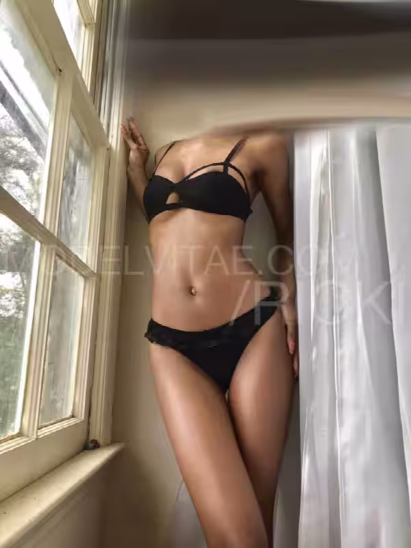 Escort Ricki in Atlanta, GA