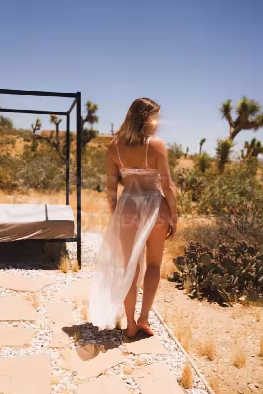 Lucia Ravelo and Mar