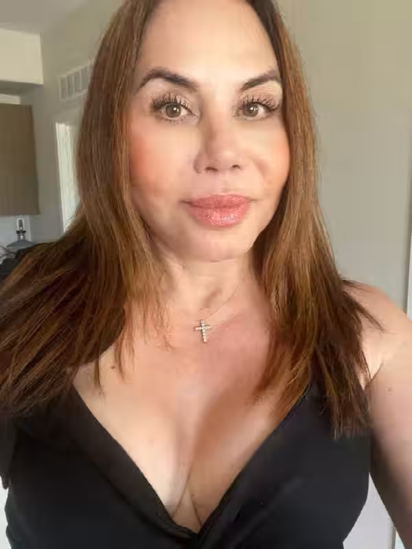 Lily - Escort/Massage in Chandler, AZ