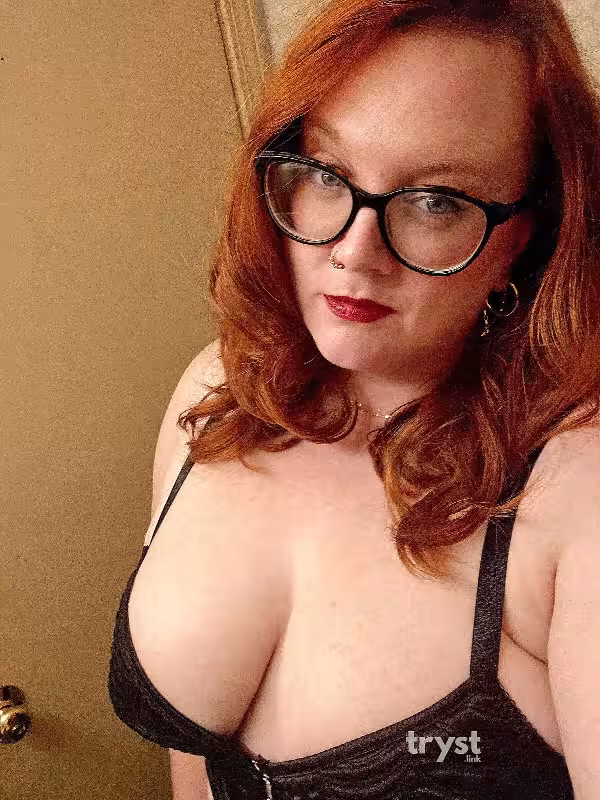 Escort/Massage/S&M Ginger Rose in Chicago, IL