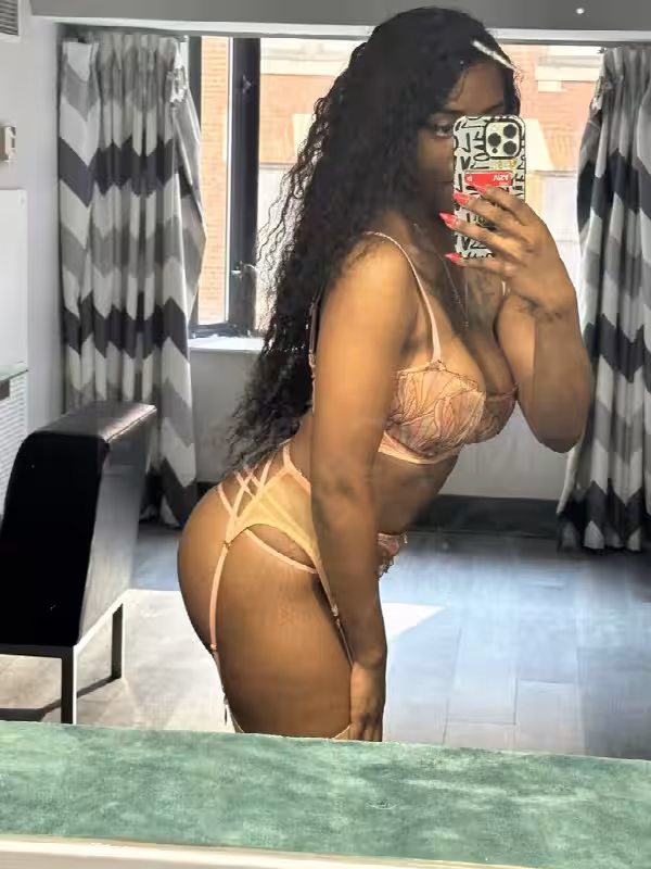 Alycia - Escort/Massage in Columbia, MD