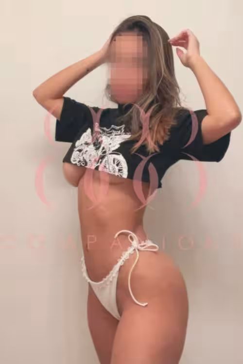 Escort Veronica in Cutler Bay, FL