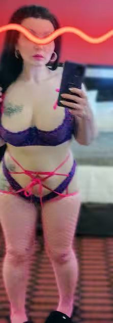 Tara - Escort in Harrisburg, PA