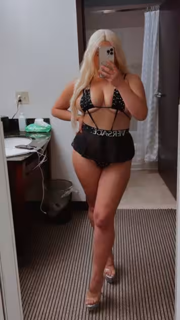 Adrianna Dream / Cali DaTruth /Traveling Temptress - Escort in Hartford, CT