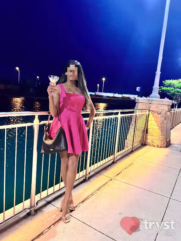 Escort Ashh David / Kareena_Patel in Houston, TX