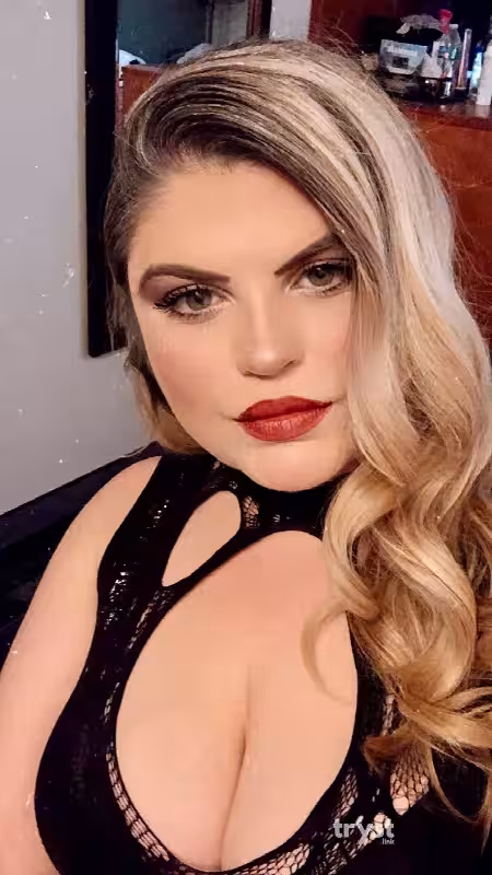 Escort/Massage/S&M Nikki Secrets in Houston, TX