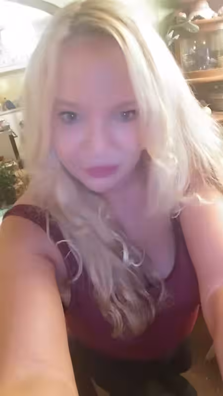 Carolyn - Escort/Massage in Kansas City, MO