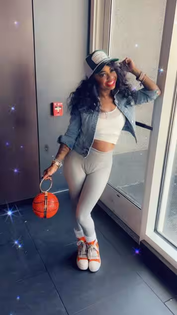 Lanette - Escort/Massage/S&M in Milwaukee, WI