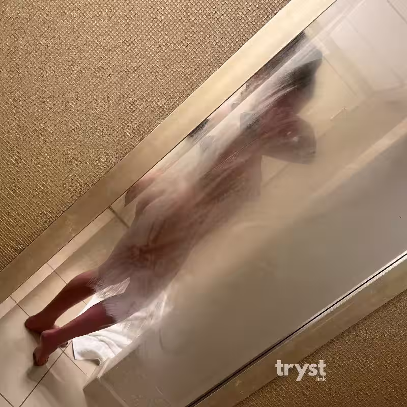 Escort Jade Mackenzie in Minneapolis, MN