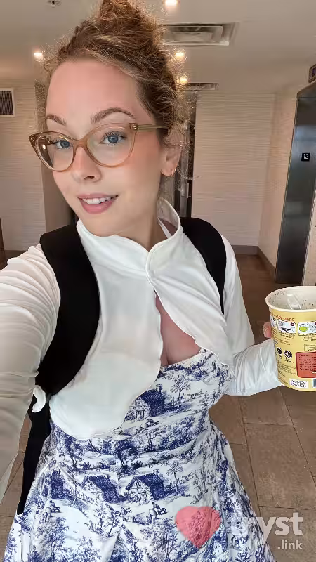 Spoiled Sophie Margiela - Escort in Philadelphia, PA