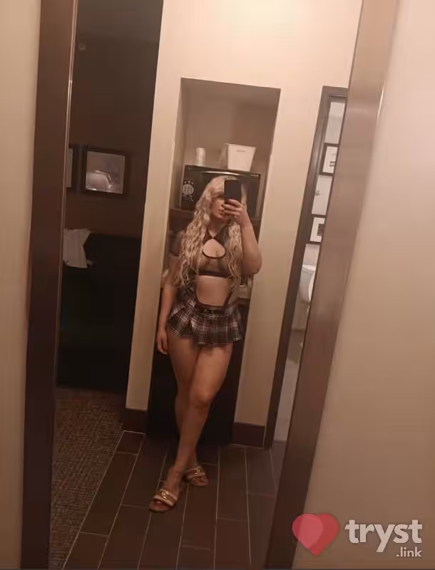 Carla - Escort/Massage/S&M in Richmond, VA