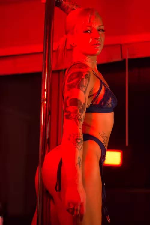 Lyric Rain - Escort/Massage/S&M in Scottsdale, AZ