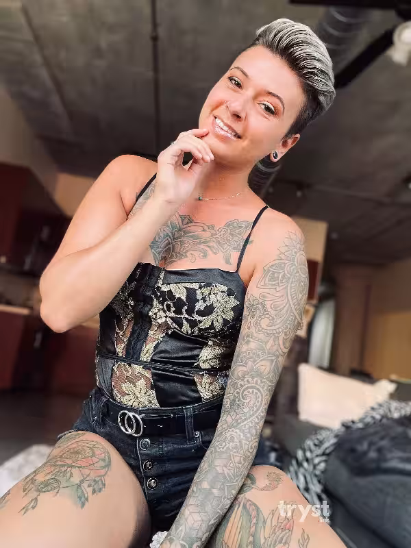 Escort/Massage Ziana / Gia in St. Louis, MO