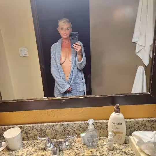 Taylor - Escort in St. Petersburg, FL