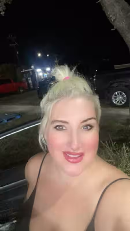 Claudia - Escort/Massage in Worcester, MA